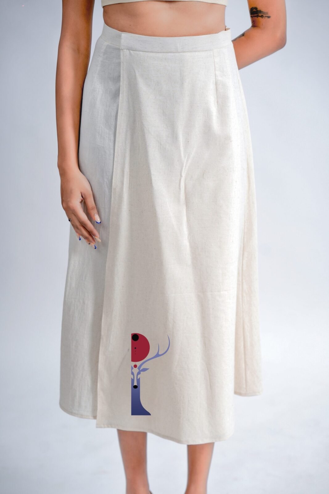 LINEN COTTON SKIRT WITH RED MOON DEER MOTIF