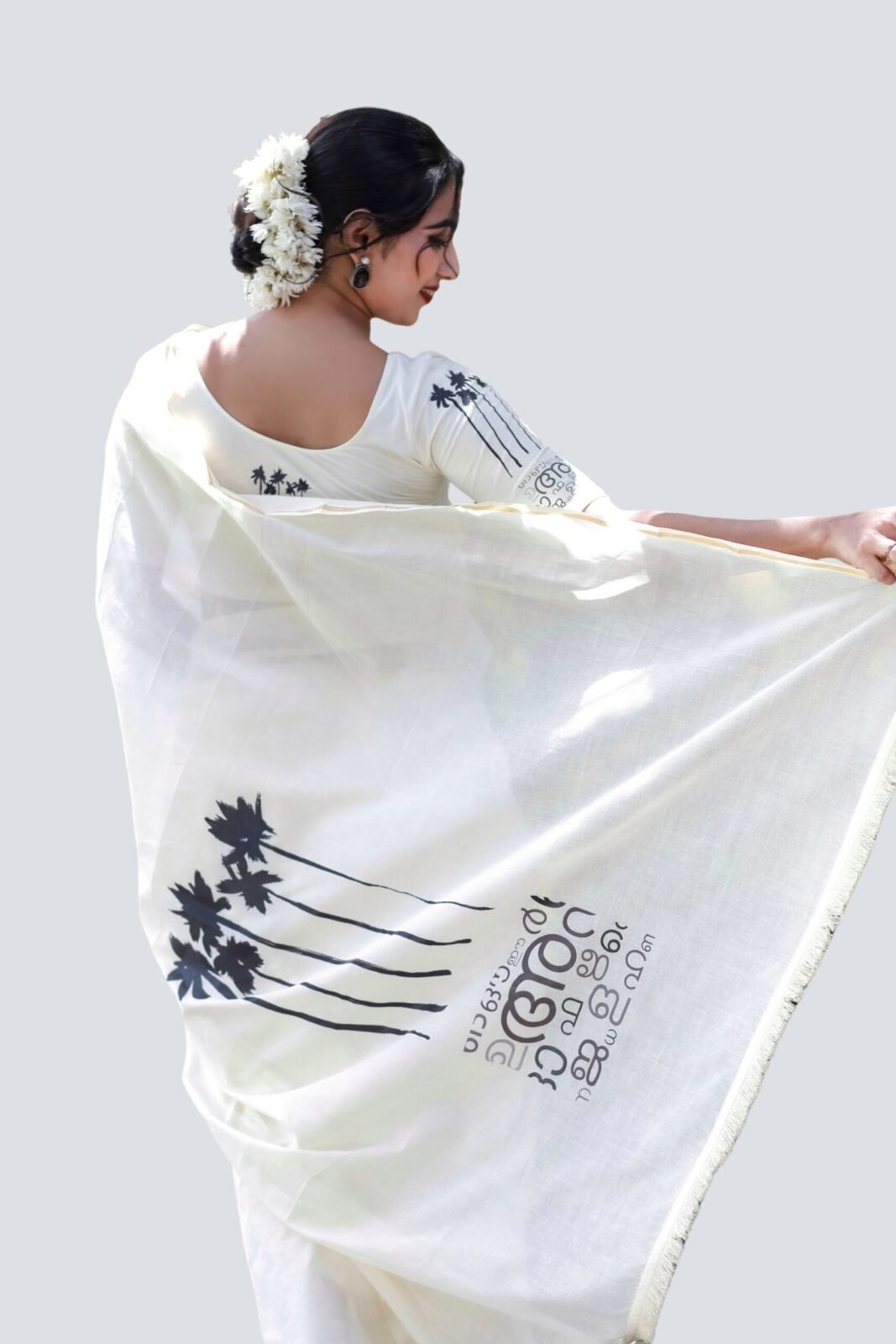 SAREE
